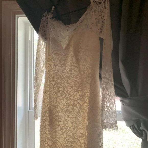 CasaBlanca Wedding Dress - Picture 5 of 8